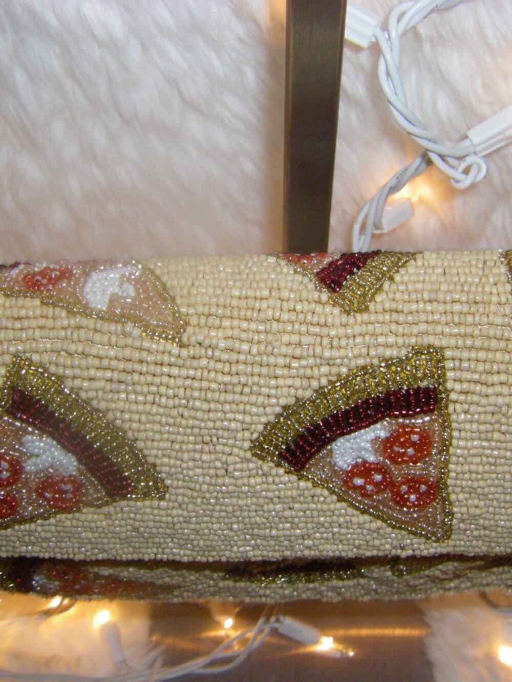 Viral Beaded Bag by Express Edit Tan/Red/Gold Pizza Slice Shoulder Bag NWT - Picture 6 of 13